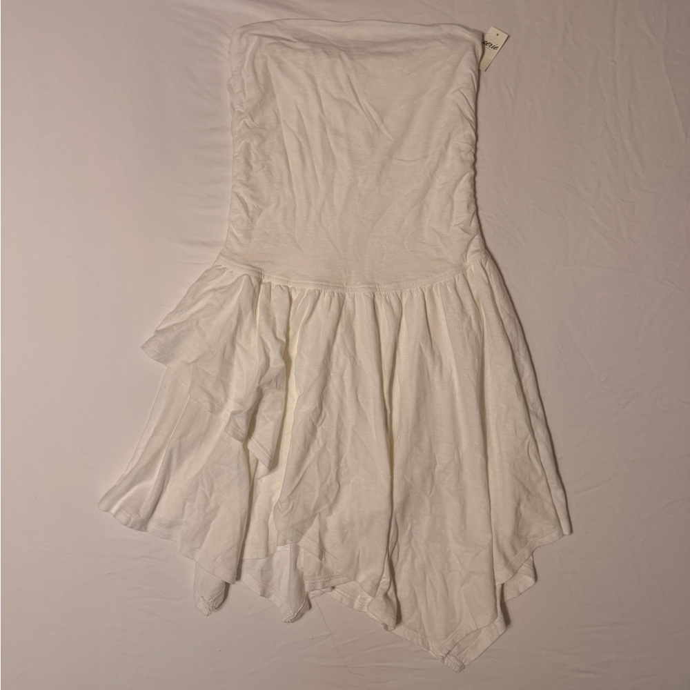 Aerie Asymmetrical White Strapless Skirt